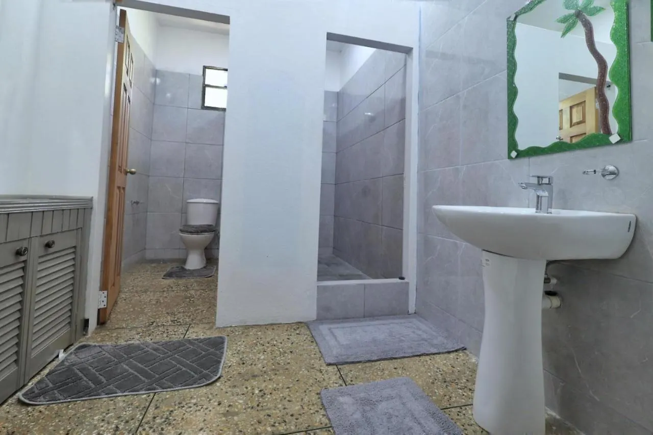 Inviting 3-Bed Apt In Whim Estate- Nearscarborough Scarborough