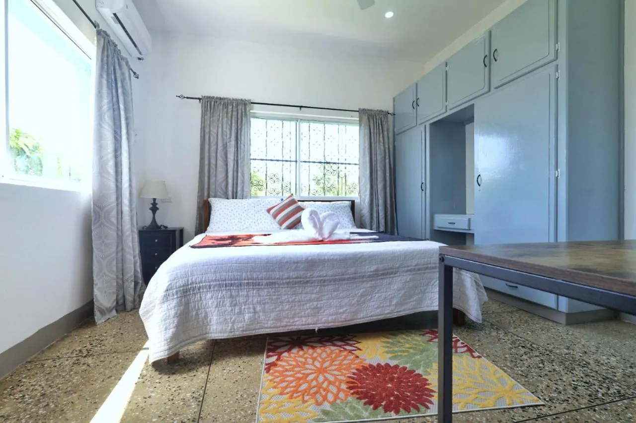 Inviting 3-Bed Apt In Whim Estate- Nearscarborough 0*, Scarborough Trinidad And Tobago